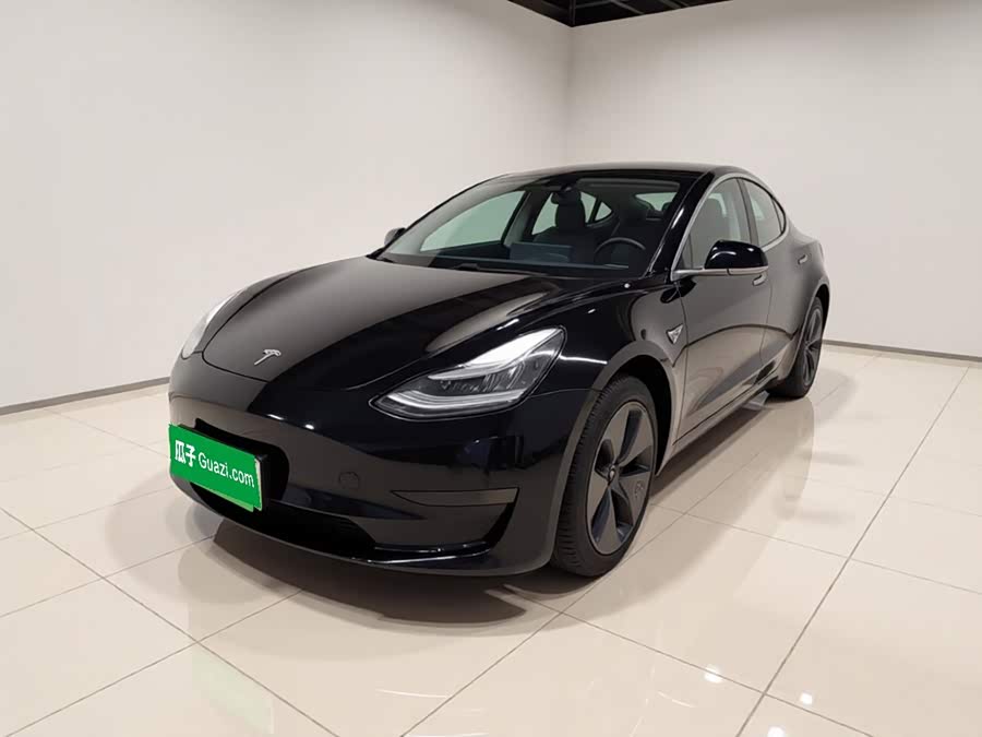 Tesla Model 3 2020