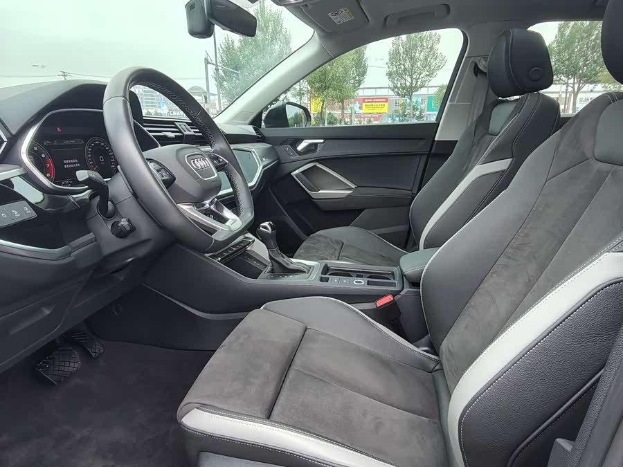 Audi Q3 2022