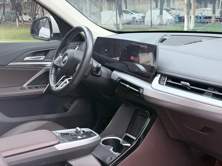 BMW X1 2024 — фото 13