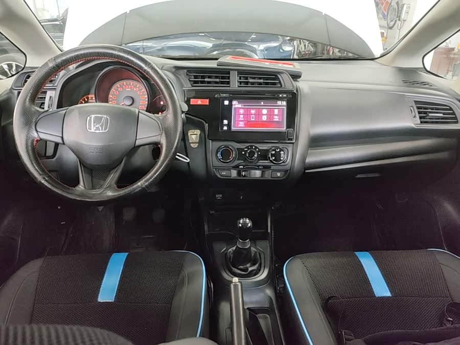 Honda Fit 2014 — фото 10