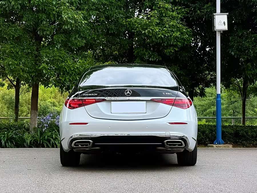 Mercedes-Benz Maybach S-Class 2023