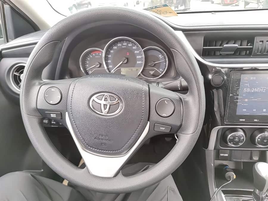 Toyota Levin 2017 — фото 11