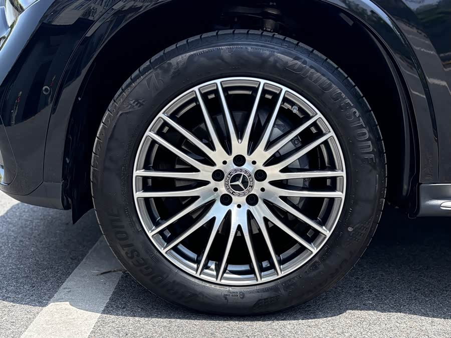 Mercedes-Benz GLC 2024