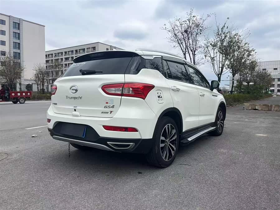 GAC Trumpchi GS4 2017 — фото 10