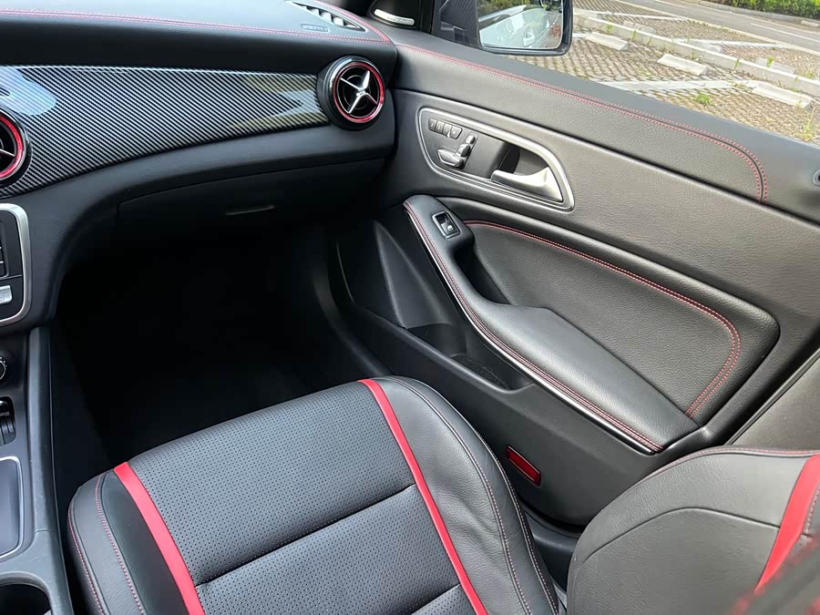 Mercedes-Benz Mercedes CLA AMG 2017 — фото 14