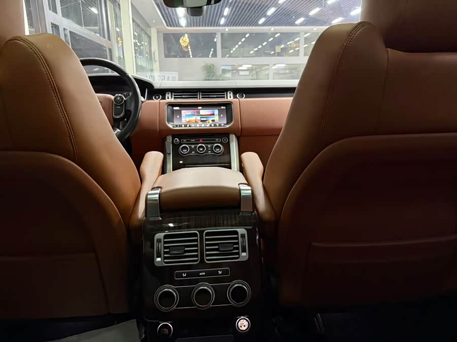 Land Rover Range Rover 2017 — фото 17