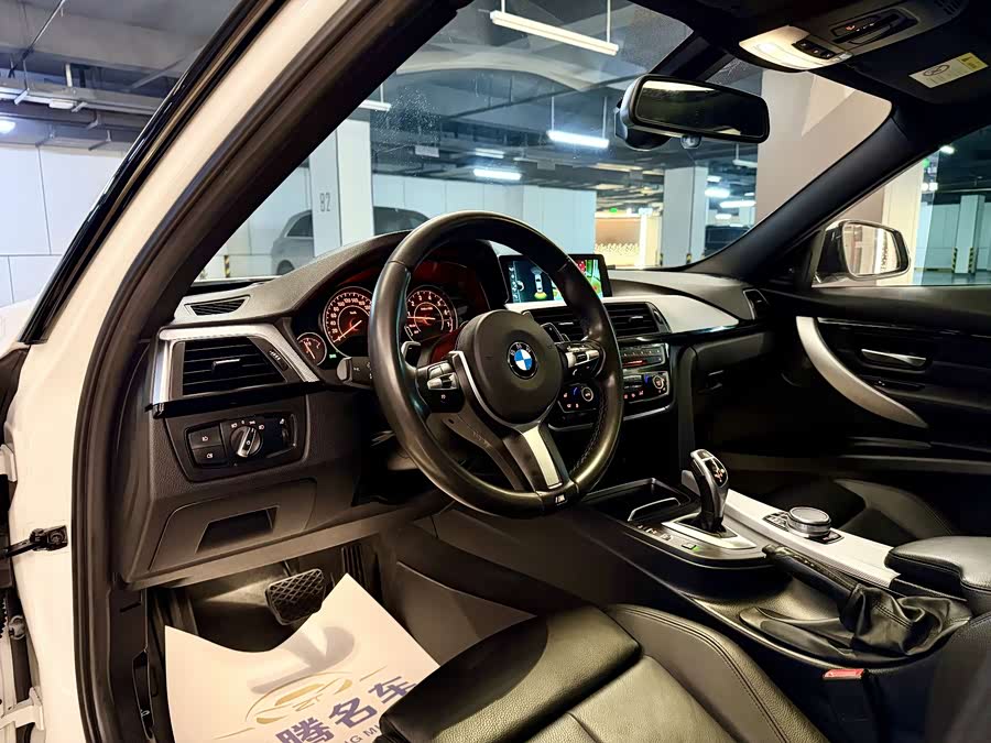 BMW 3 Series 2017 — фото 10