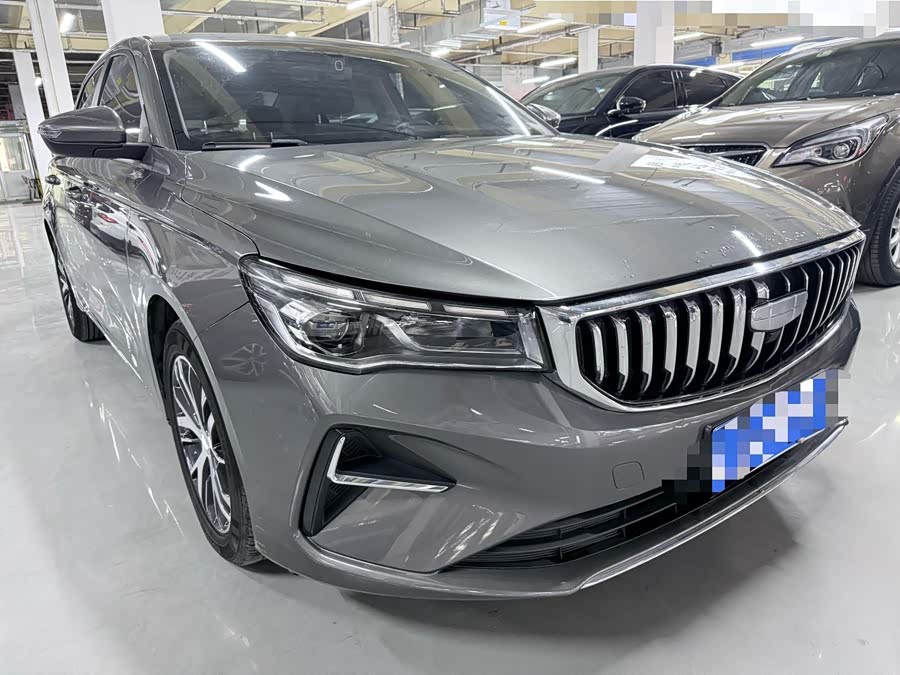 Geely Emgrand 2025