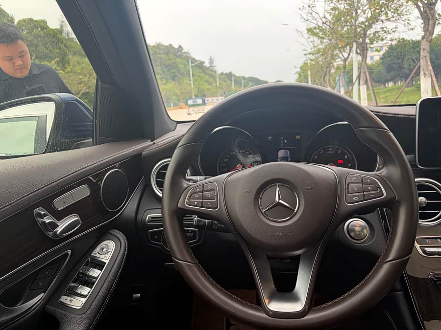 Mercedes-Benz GLC 2019
