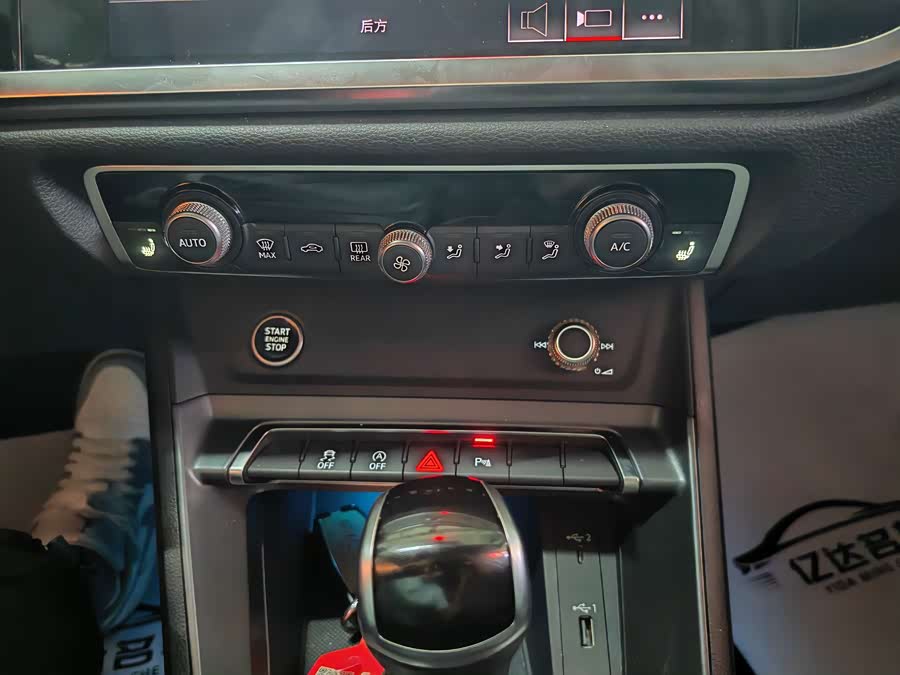 Audi Q3 Sportback 2020 — фото 22