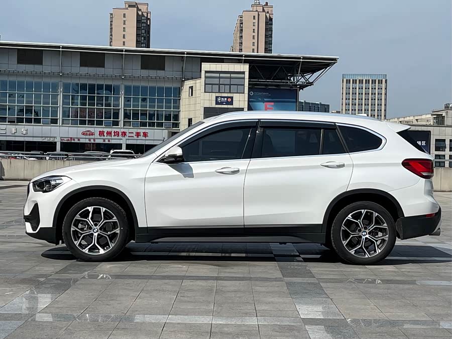 BMW X1 2022