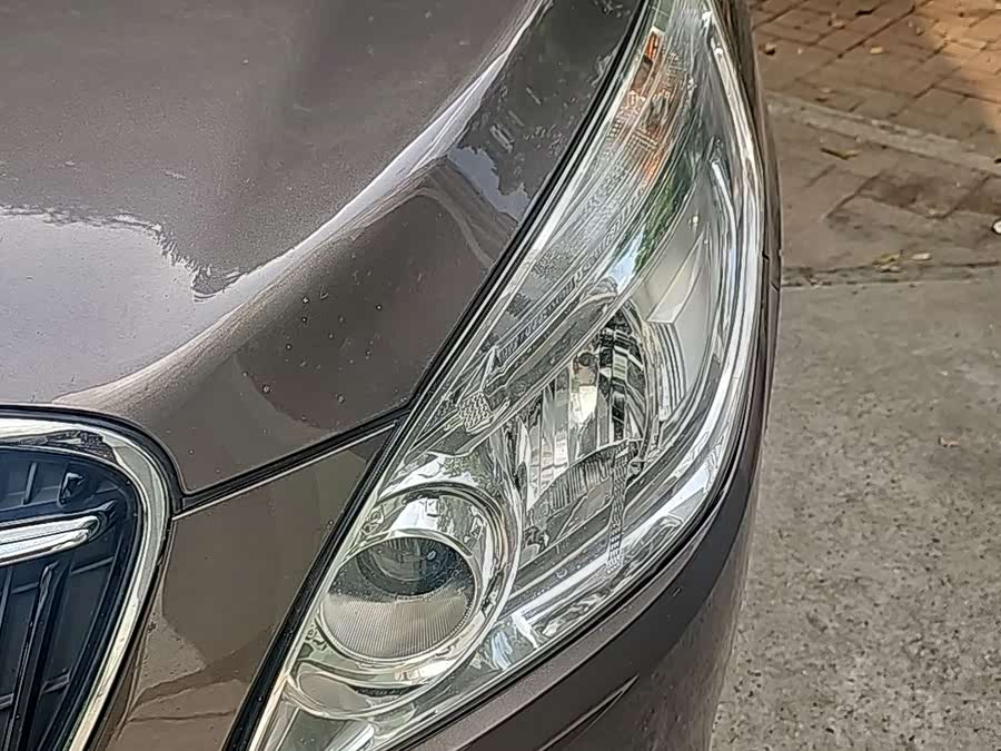 Buick GL8 2017