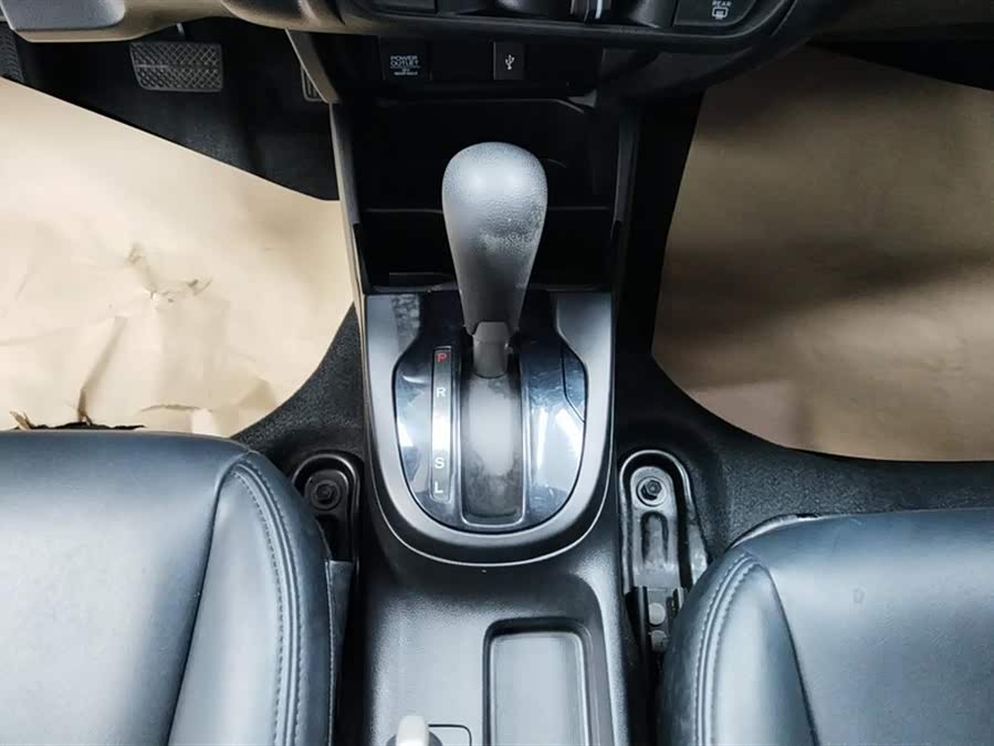 Honda Fit 2018 — фото 16