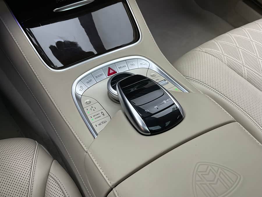 Mercedes-Benz Maybach S-Class 2017 — фото 11