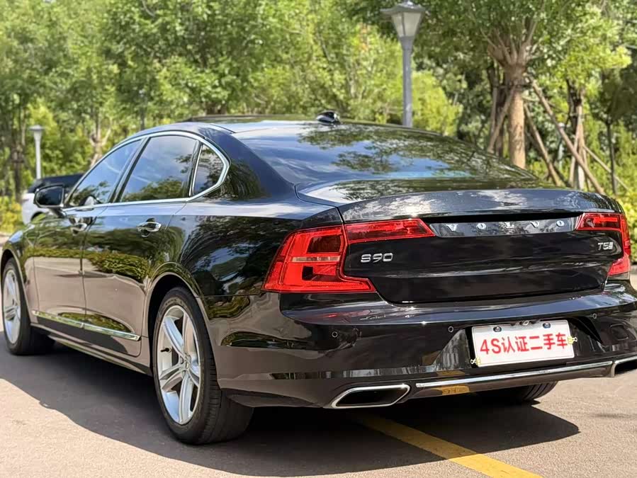 Volvo S90 2019 — фото 18