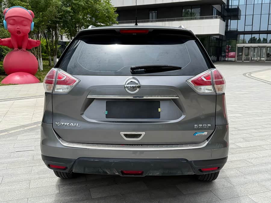 Nissan X-Trail 2015
