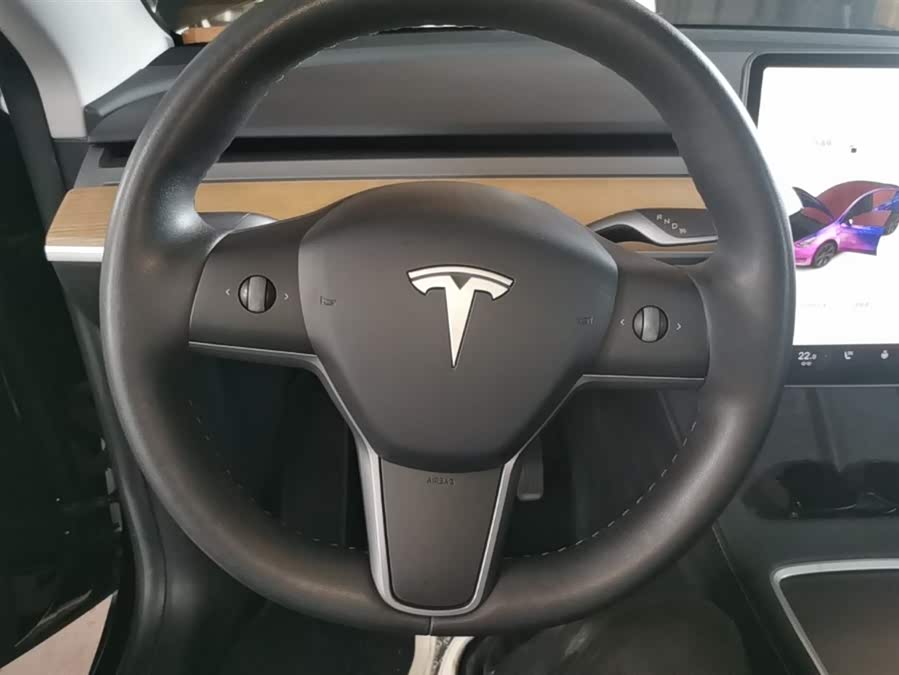 Tesla Model Y 2021 — фото 11