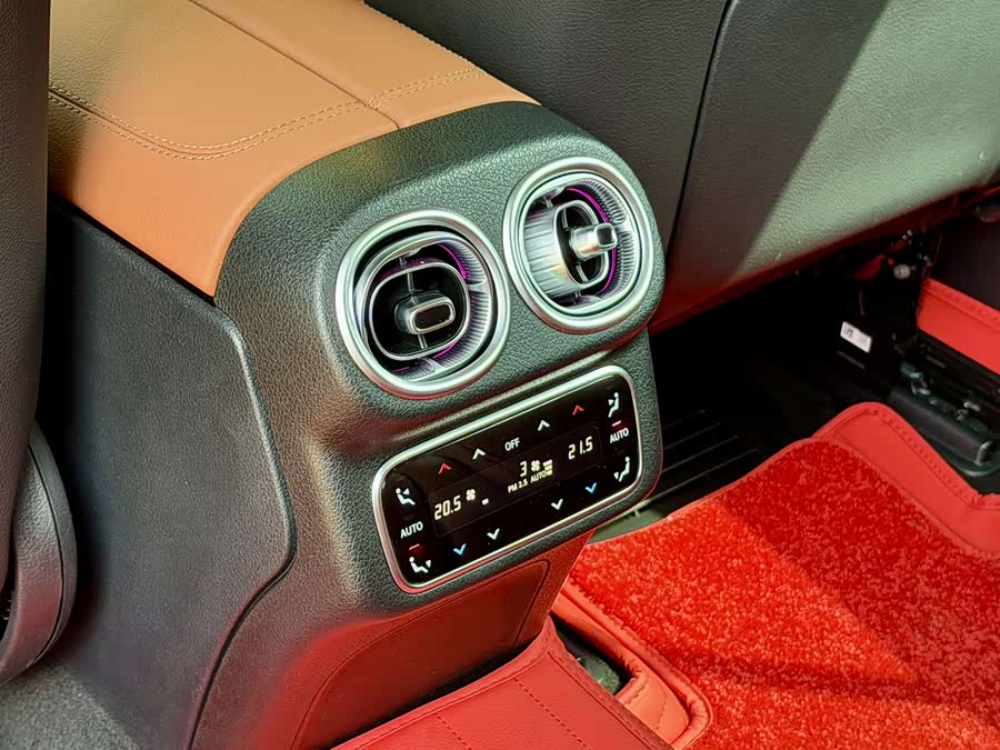 Mercedes-Benz GLC 2023 — фото 10