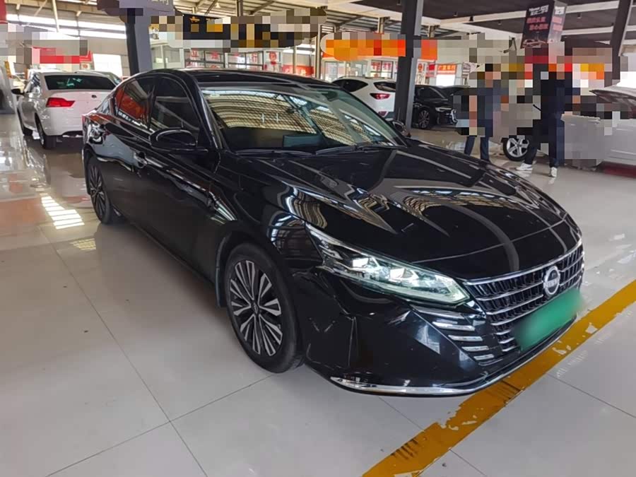 Nissan Teana 2022
