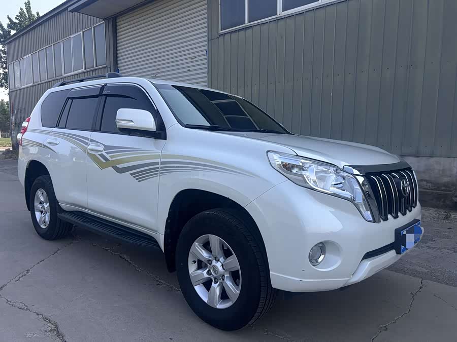 Toyota Prado 2016