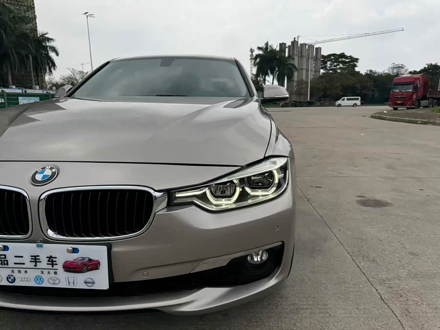 BMW 3 Series 2017 — фото 10