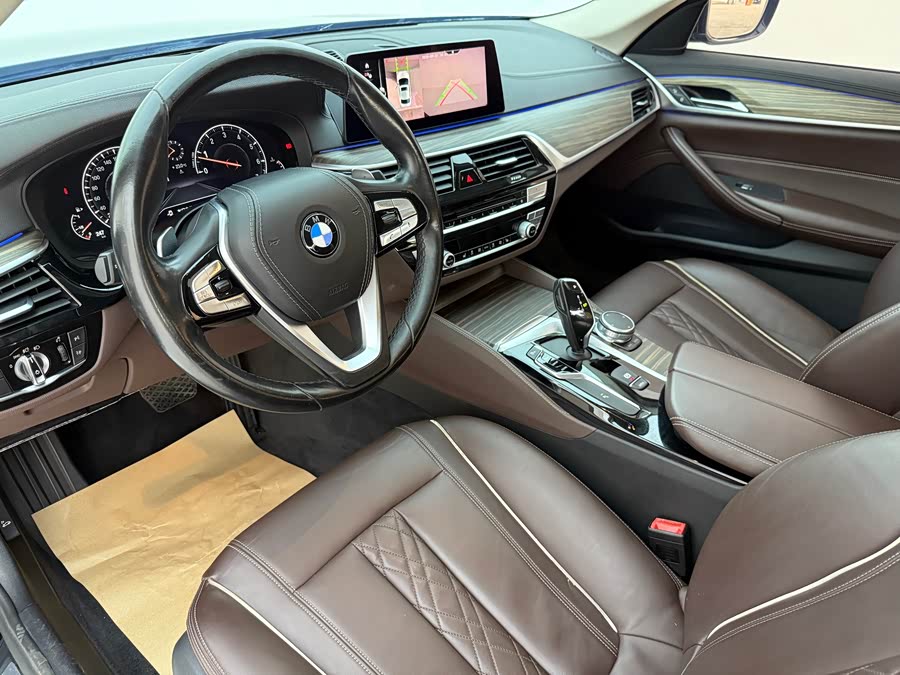 BMW 5 Series 2019