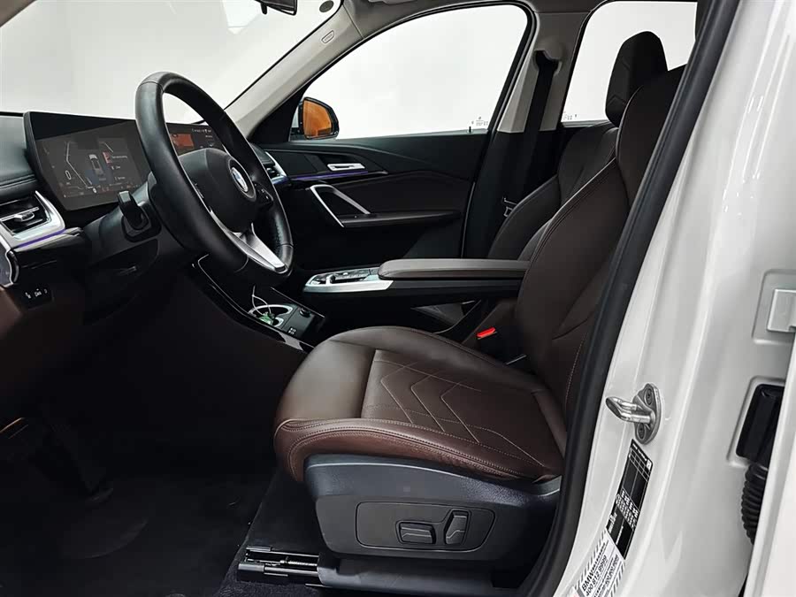 BMW X1 2023 — фото 19