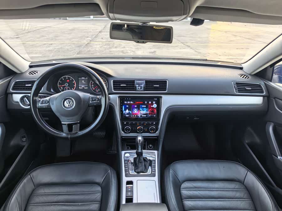 Volkswagen Passat 2014