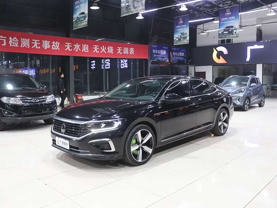 Volkswagen Passat 2023