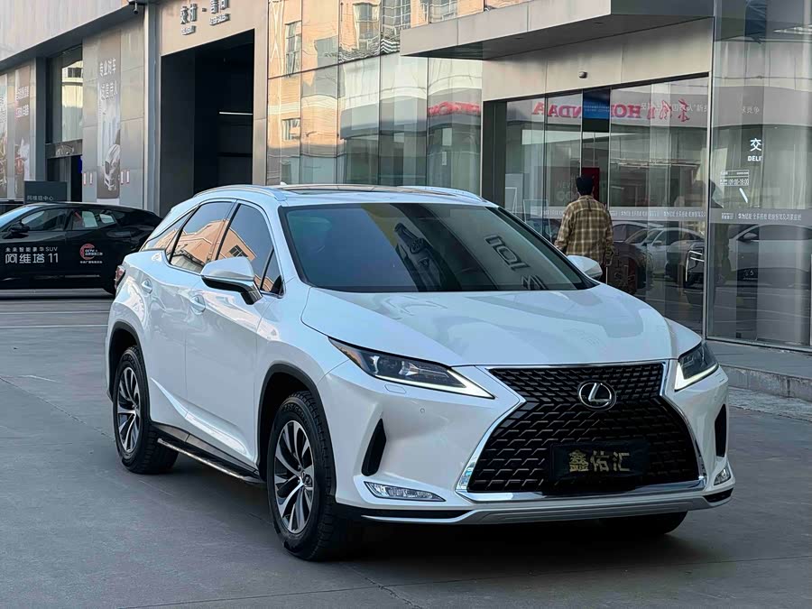 Lexus RX 2020
