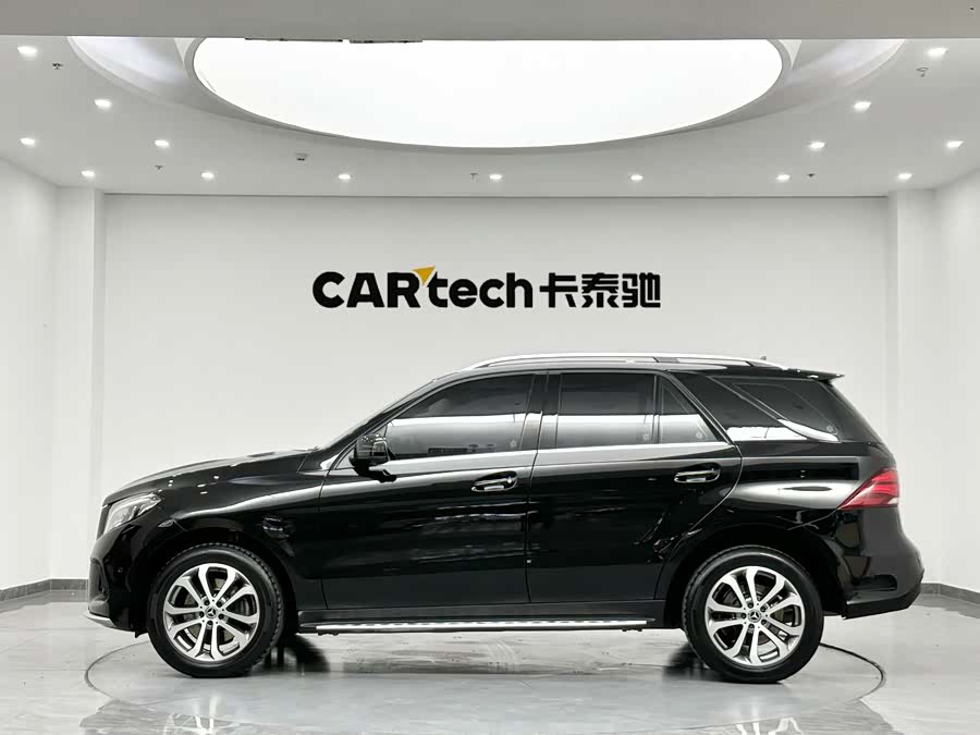Mercedes-Benz GLE 2016