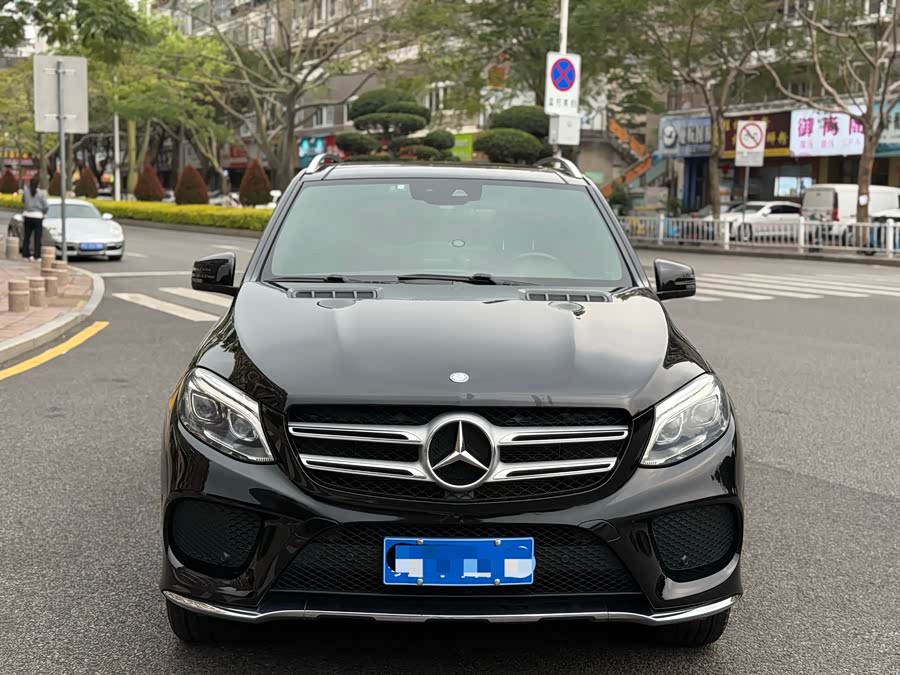 Mercedes-Benz GLE 2016