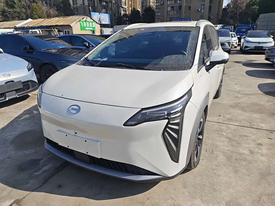 Aion Y 2023