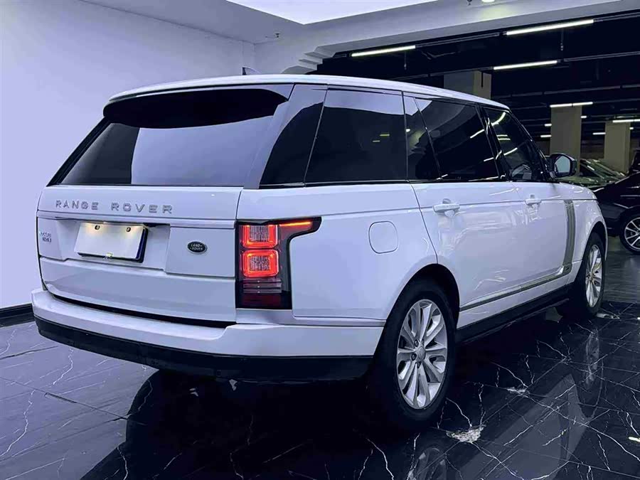 Land Rover Range Rover 2017 — фото 19