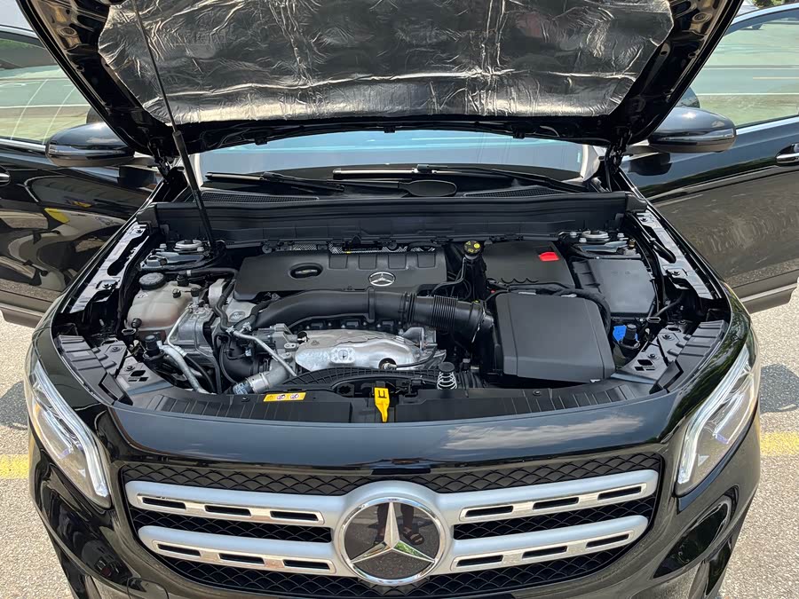 Mercedes-Benz GLB 2023 — фото 25