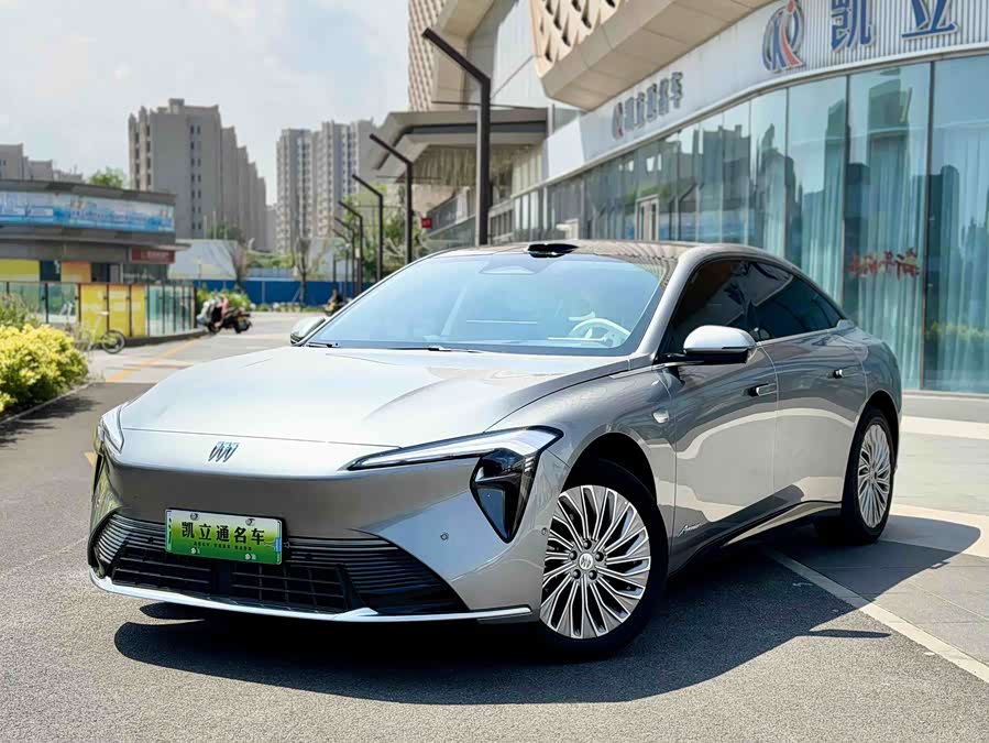 Buick Zhijing L7 2025