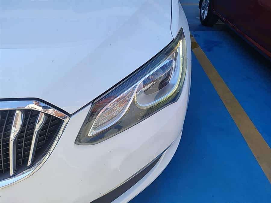 Buick Excelle 2015 — фото 24