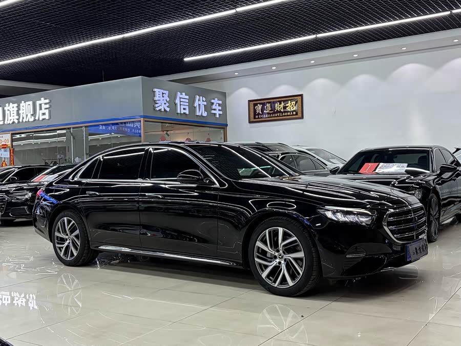 Mercedes-Benz E-Class 2024