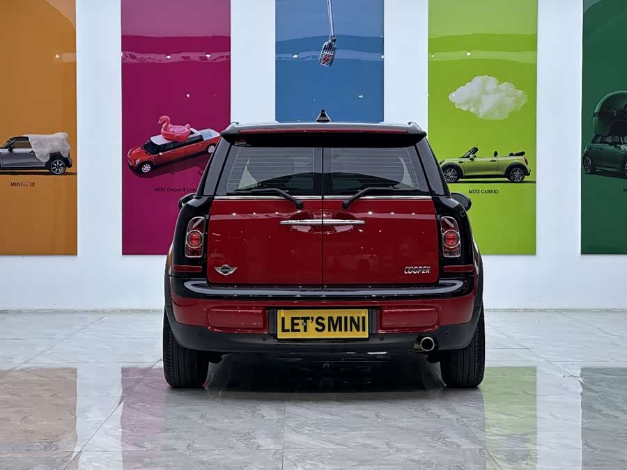 MINI Clubman 2011