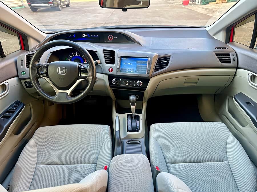 Honda Civic 2013 — фото 12