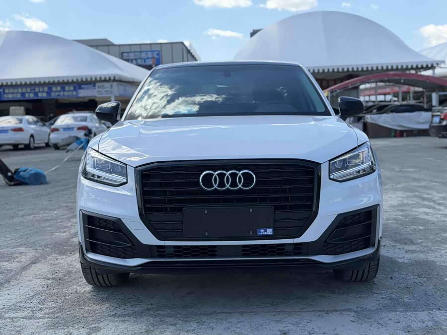 Audi Q2L 2021