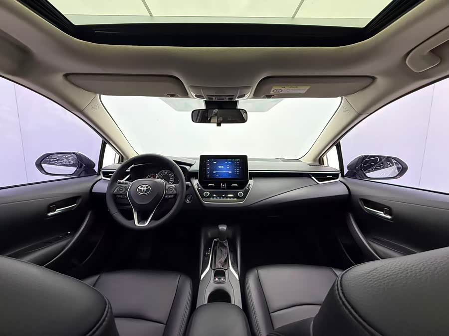 Toyota Corolla 2021 — фото 13
