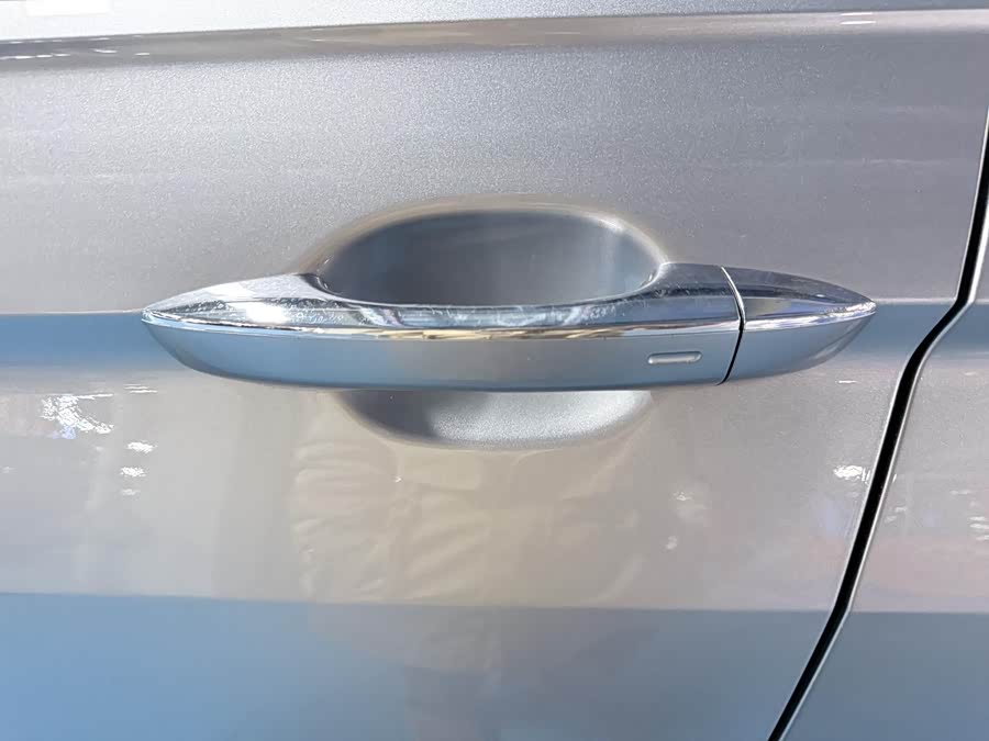 Volkswagen Tiguan L 2022