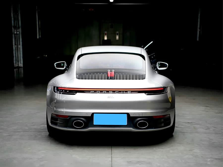Porsche 911 2023
