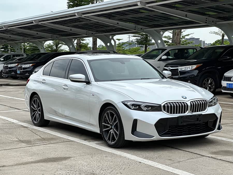 BMW 3 Series 2023