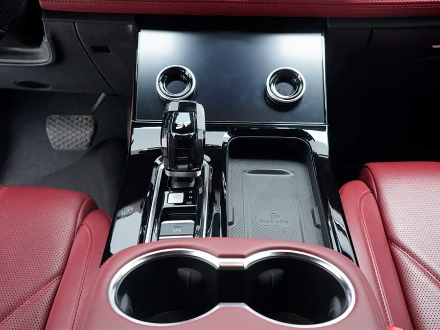 Jetour Jietu X70 PLUS 2025 — фото 22
