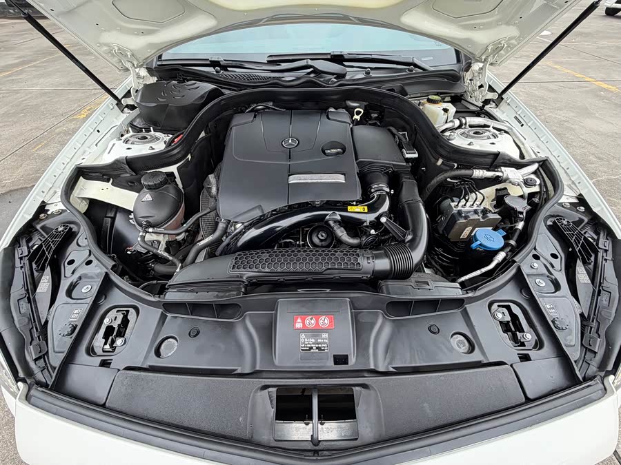 Mercedes-Benz CLS 2015 — фото 16