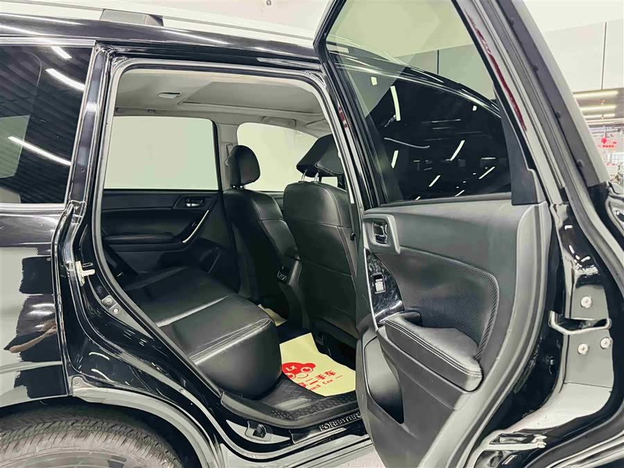 Subaru Forester 2016 — фото 22