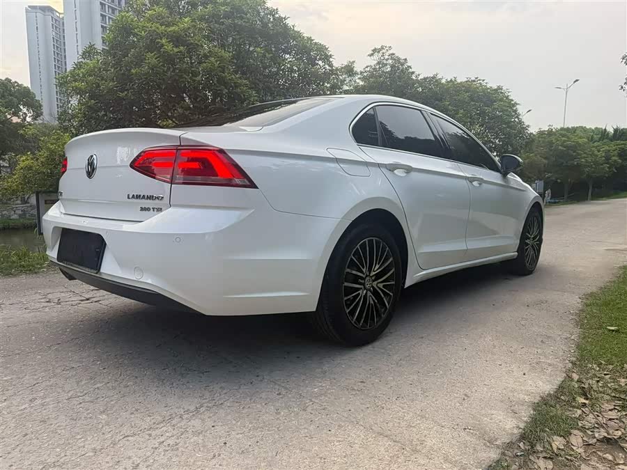 Volkswagen Lamando 2017