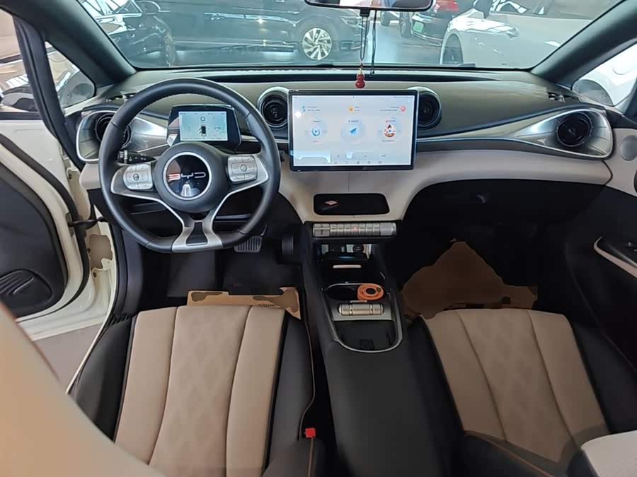 BYD Dolphin 2023 — фото 10